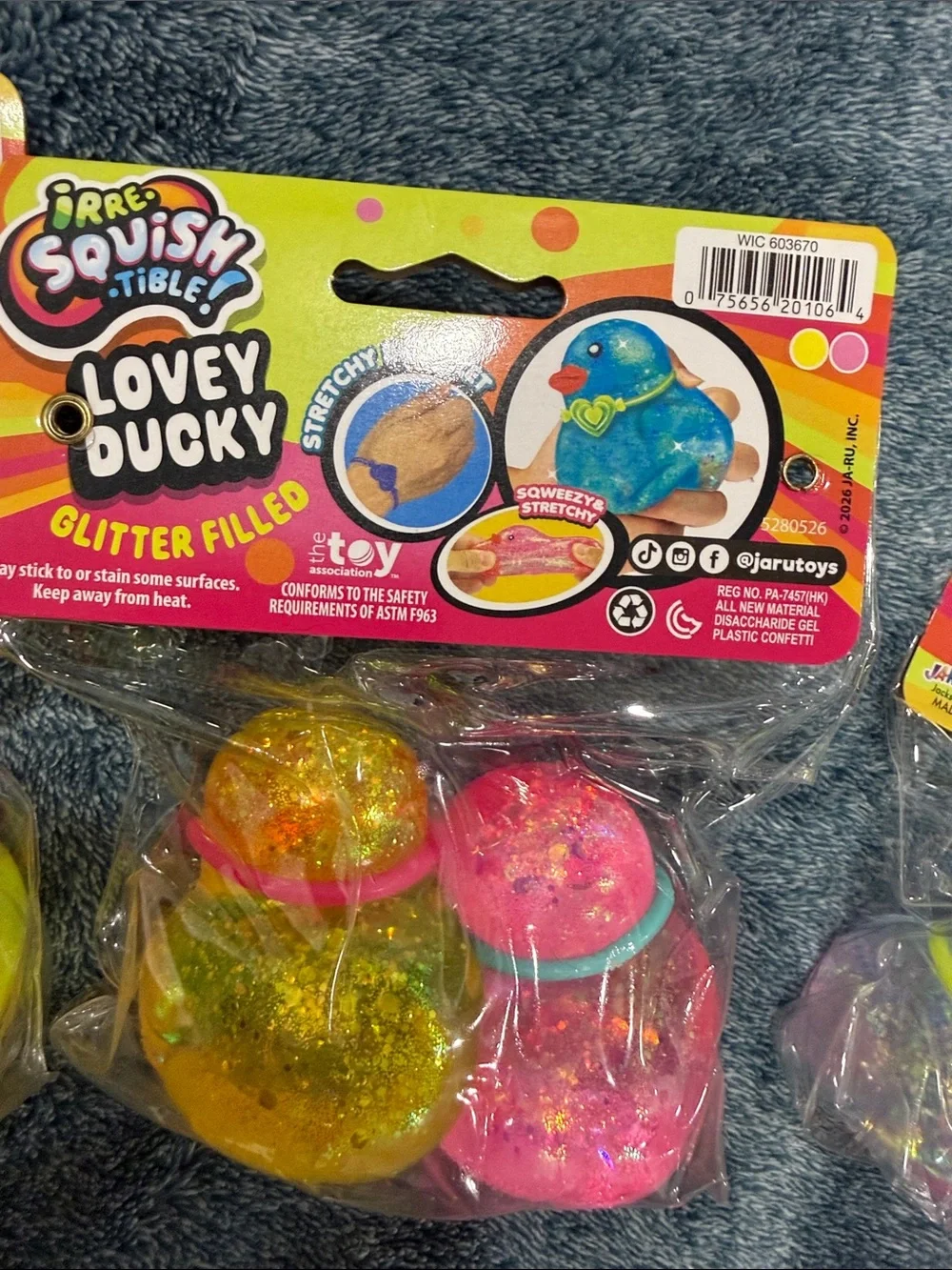 Lovey Ducky Glitter-Filled Small Pet Toy Set - Squish N' Squeak
